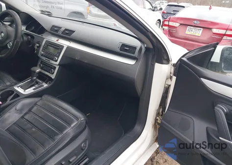 2009 Volkswagen Cc Luxury z USA, uszkodzony, nr VIN WVWHL73C89E524554